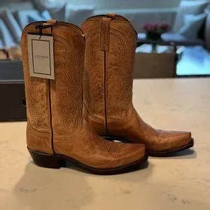 Lucchese | Shoes | Lucchese N54774 Size 1 D Tan Burn Goat  display picture 1